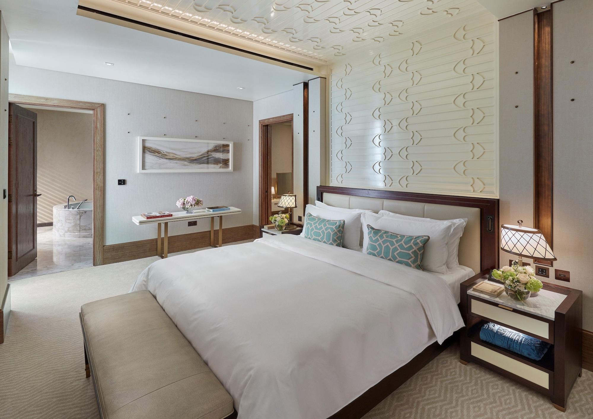 Mandarin Oriental, Doha Hotel Luaran gambar A bedroom at the hotel