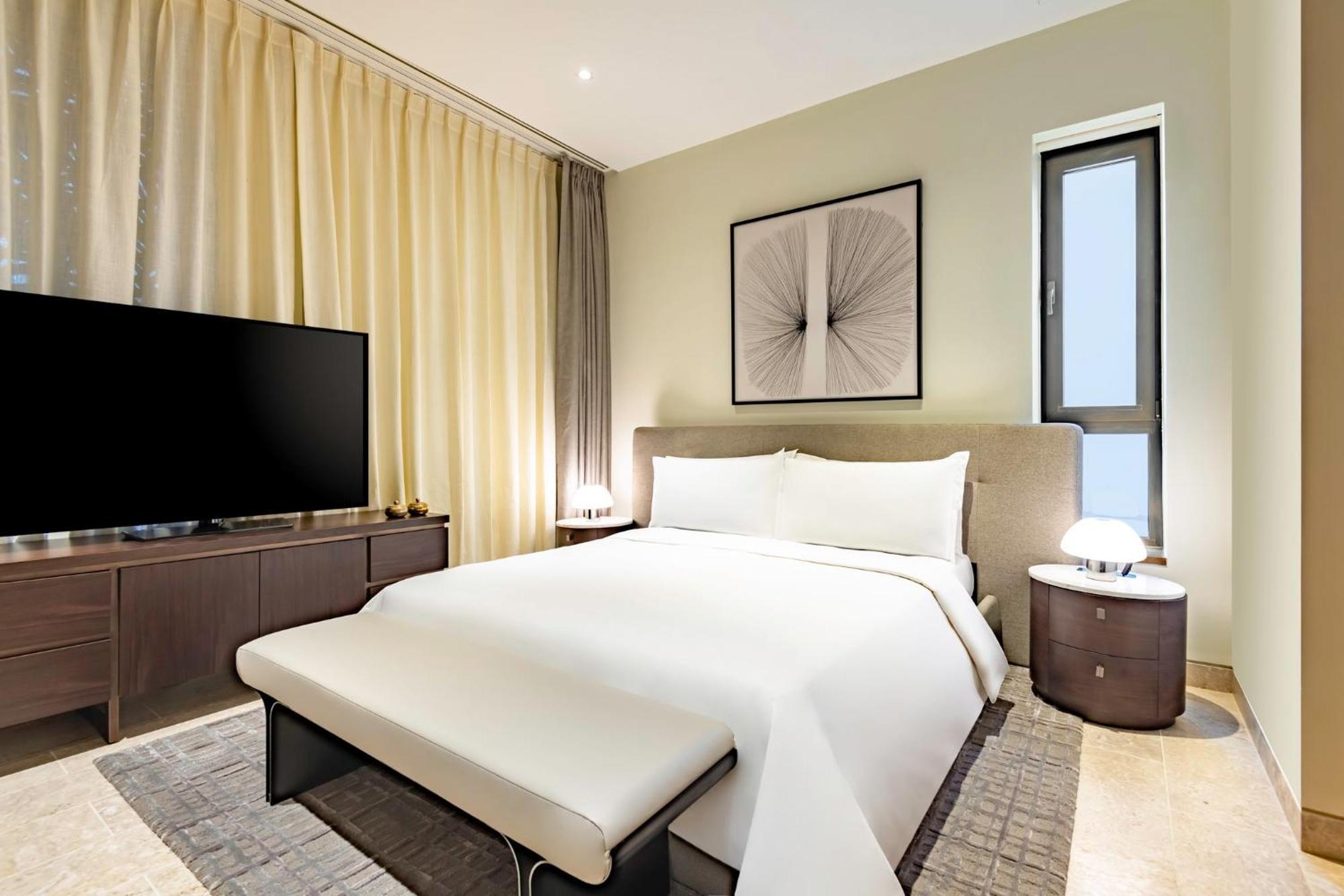 Mandarin Oriental, Doha Hotel Luaran gambar A bedroom at the hotel