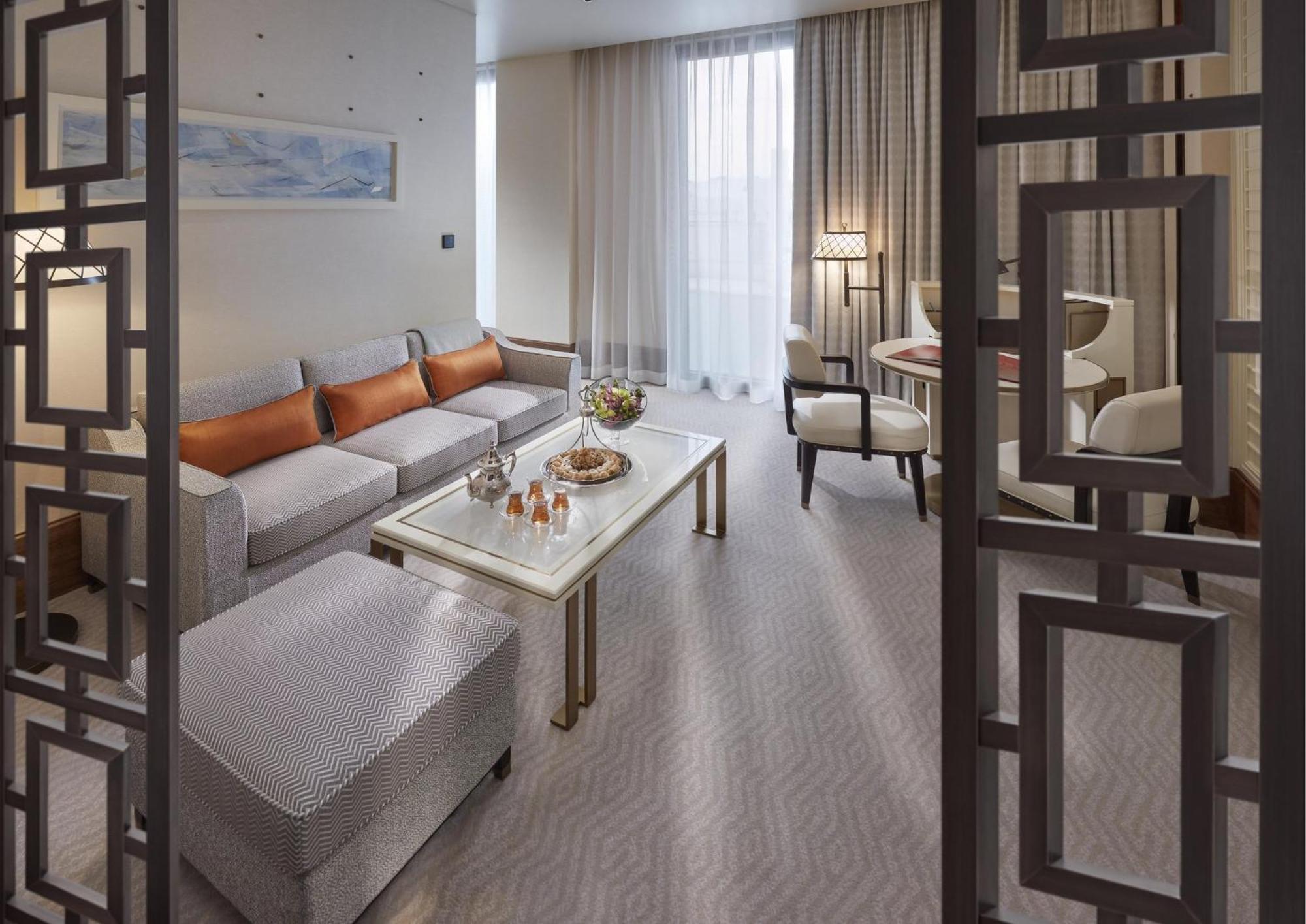 Mandarin Oriental, Doha Hotel Luaran gambar A suite at the hotel