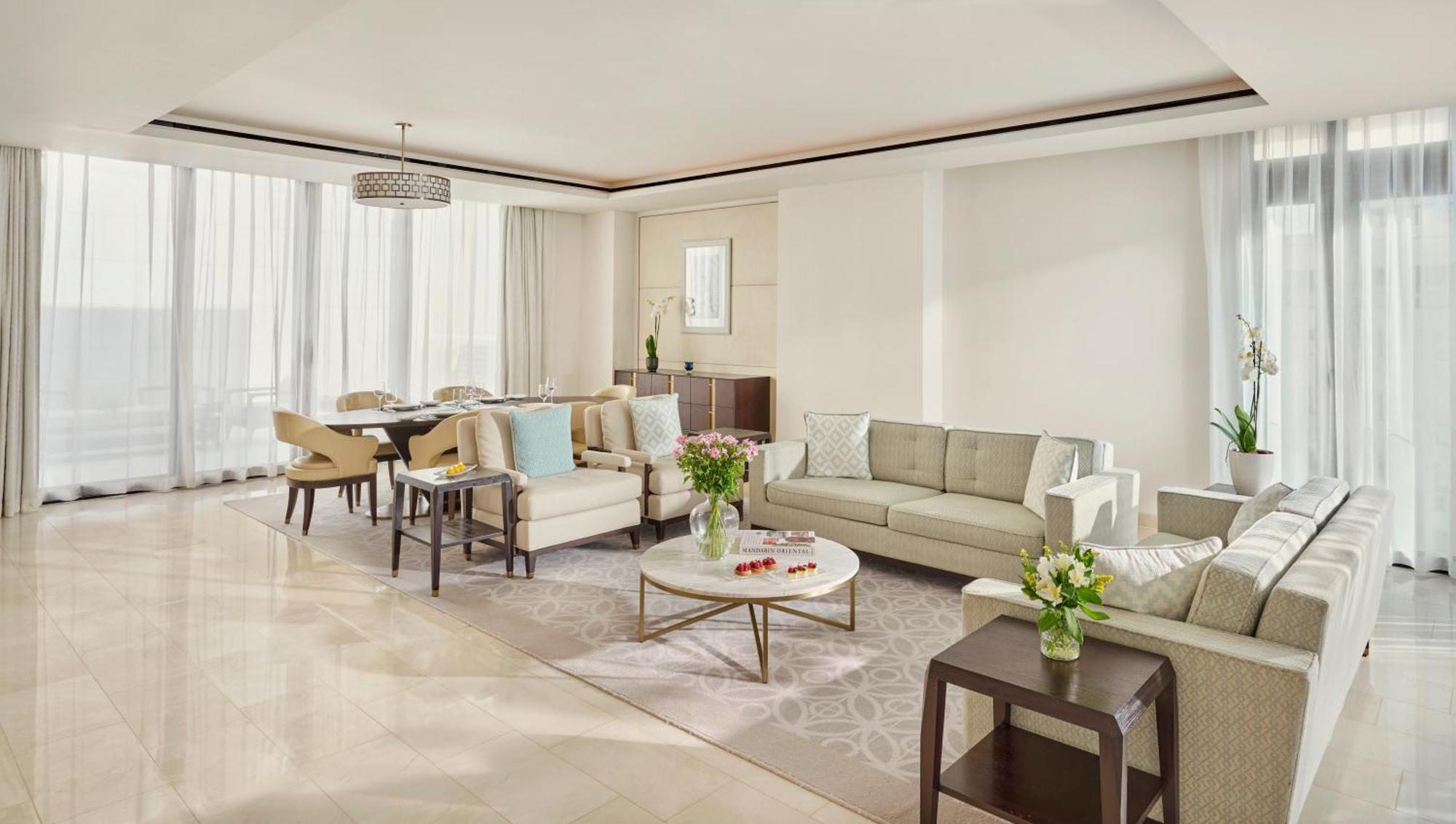Mandarin Oriental, Doha Hotel Luaran gambar A living room